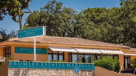 bromely marbella|Bromley Estates Marbella: 53 casas y pisos en venta en Marbella .